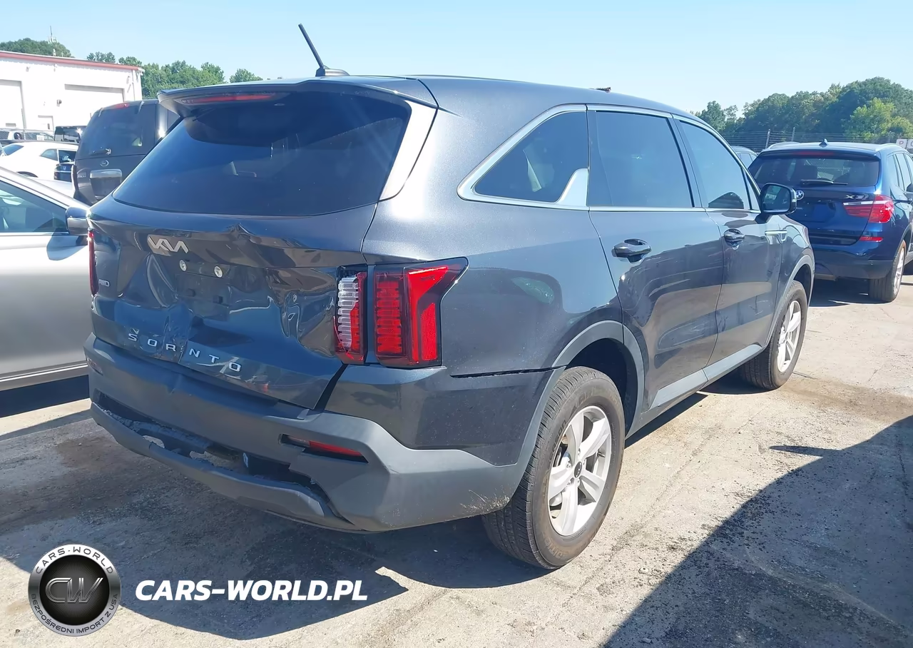 2022 Kia Sorento Lx VIN:5XYRGDLC8NG092749 - 4