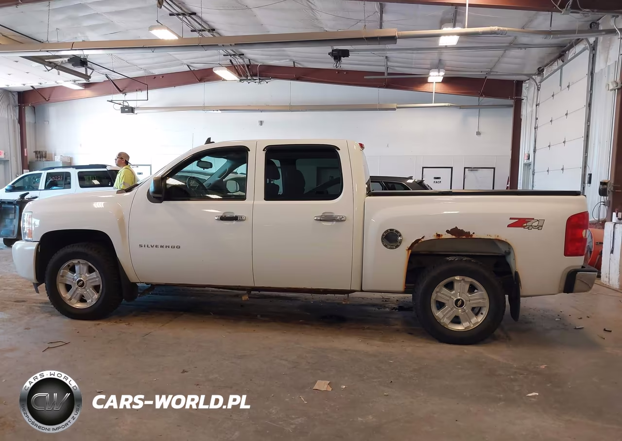 2011 Chevrolet Silverado 1500 Lt VIN:3GCPKSE36BG278178 - 14