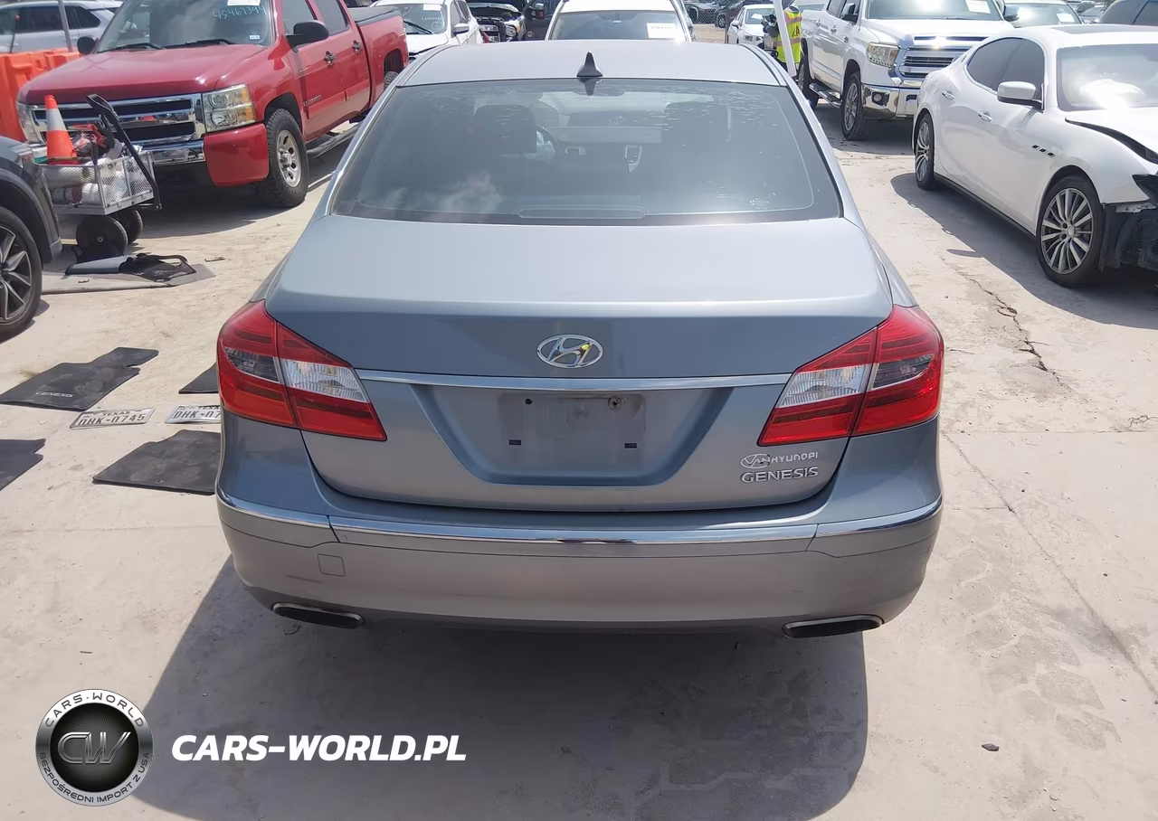 2014 Hyundai Genesis 3.8 VIN:KMHGC4DD9EU260306 - 16