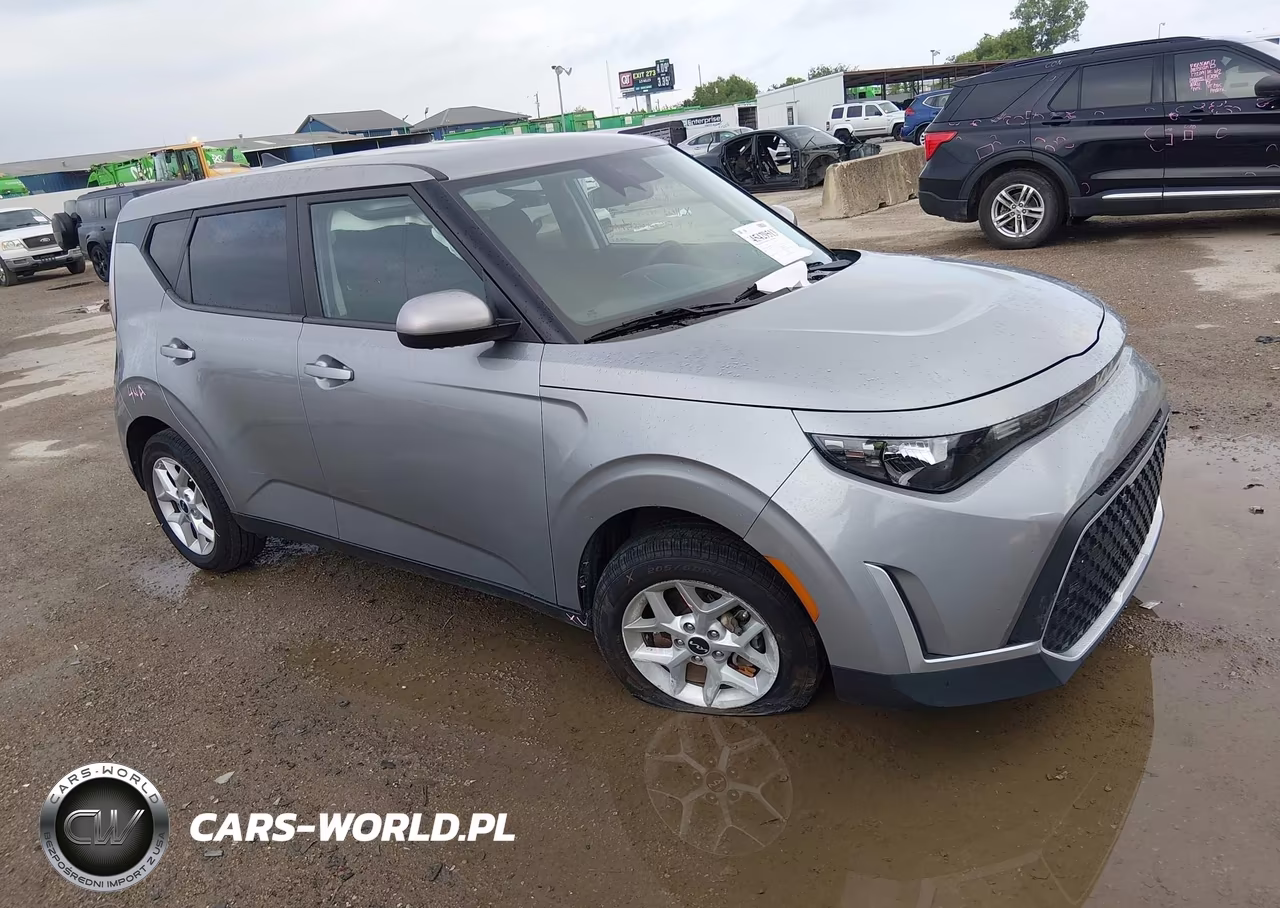 2023 Kia Soul Lx