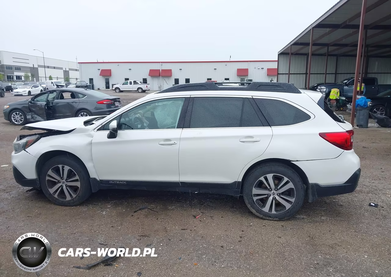 2018 Subaru Outback 2.5I Limited VIN:4S4BSANC5J3334953 - 13