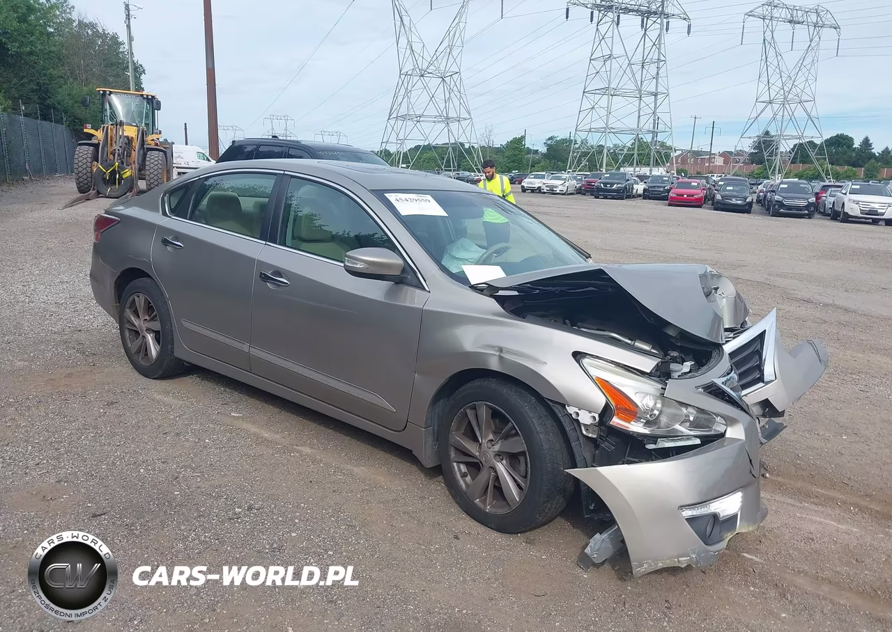 2015 Nissan Altima 2.5 Sv – zdjęcie 1 z 15