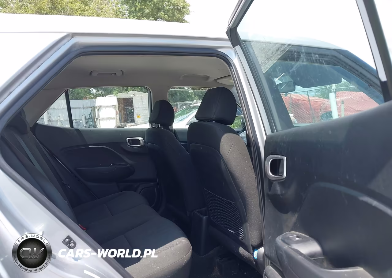2022 Hyundai Venue Se VIN:KMHRB8A3XNU153893 - 8