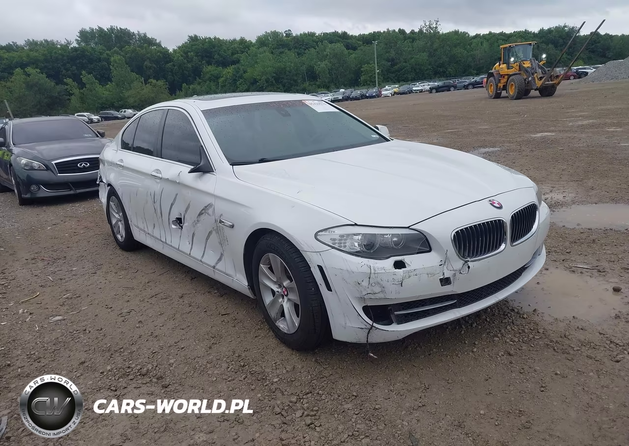 2012 BMW 528I