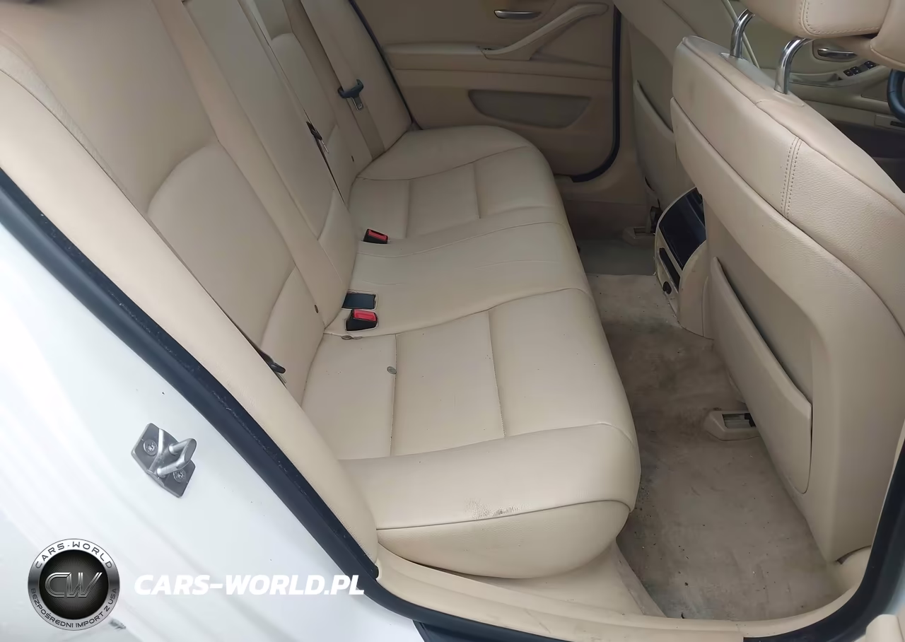 2012 BMW 528I VIN:WBAXG5C50CDY30230 - 8