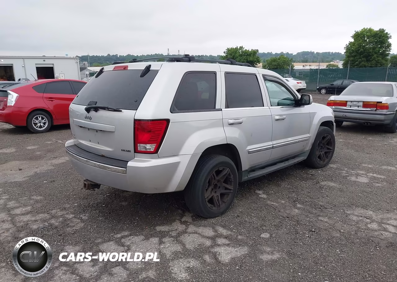 2008 Jeep Grand Cherokee Limited VIN:1J8HR58248C243714 - 4