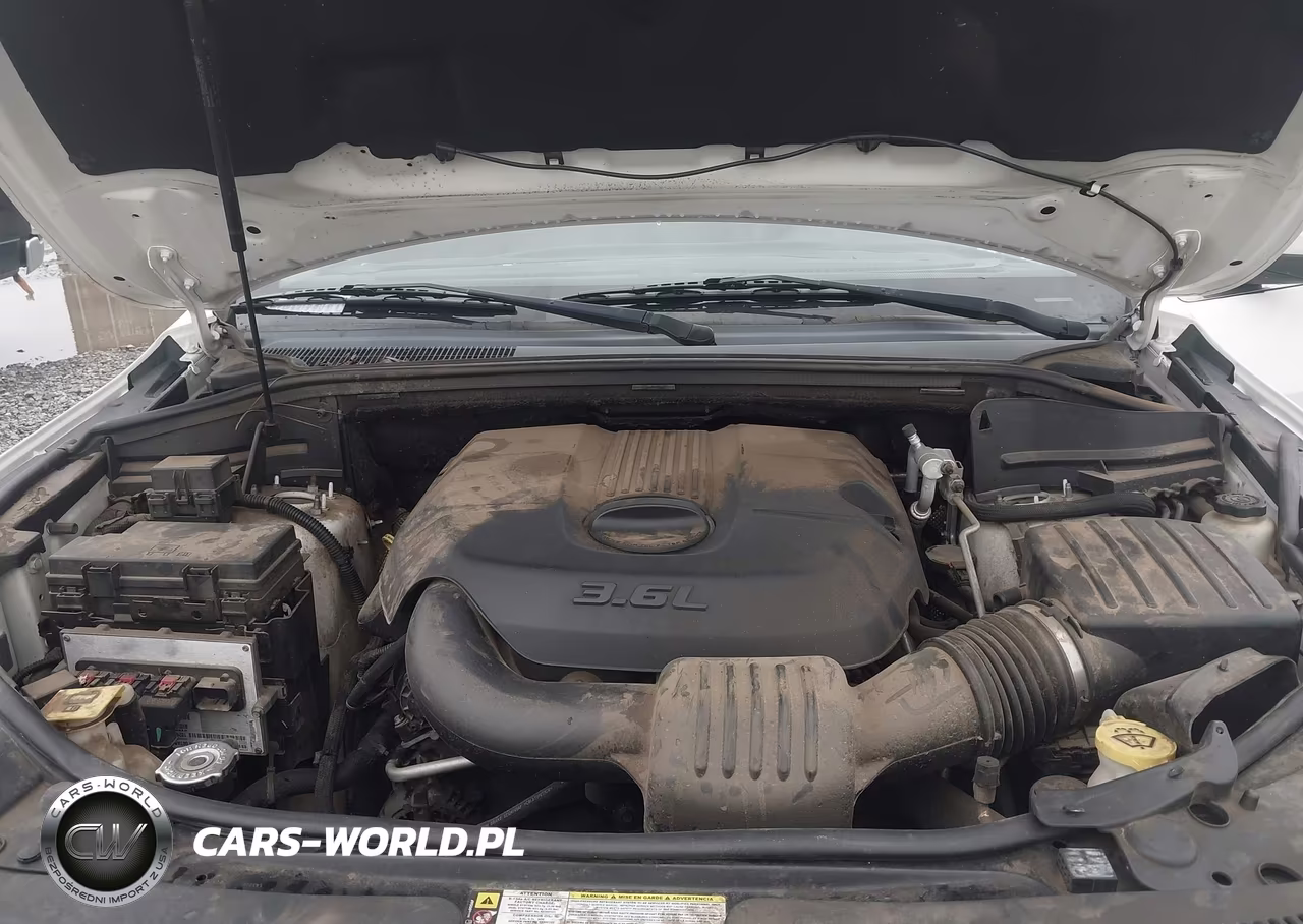 2011 Jeep Grand Cherokee Overland VIN:1J4RS6GG1BC611402 - 10