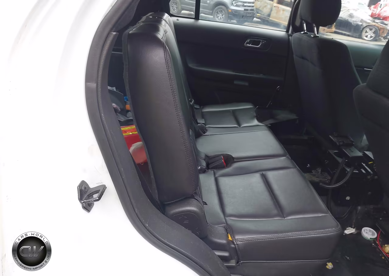 2013 Ford Utility Police Interceptor VIN:1FM5K8AR2DGC63725 - 8