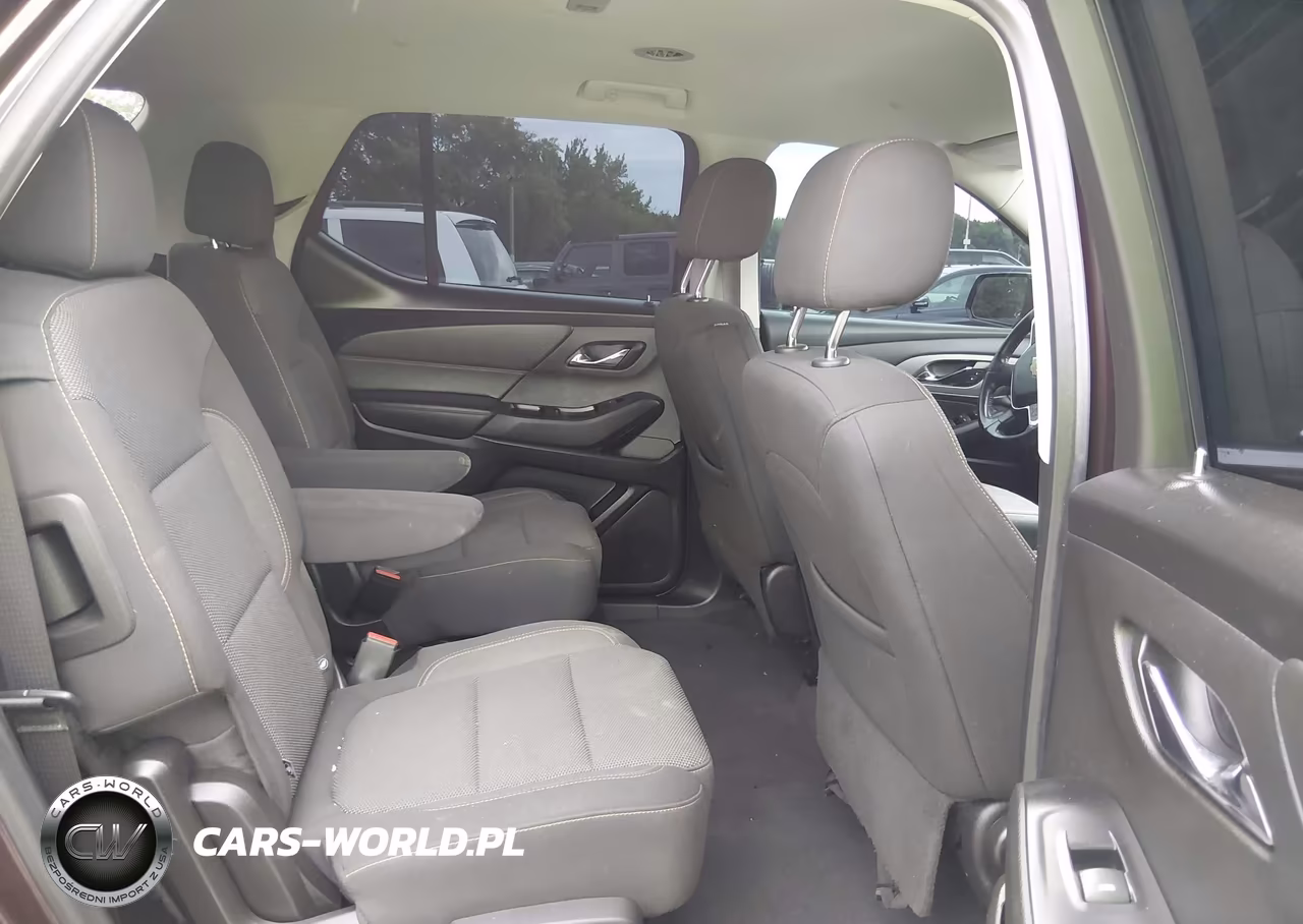 2020 Chevrolet Traverse Awd Lt Cloth VIN:1GNEVGKW2LJ171176 - 8