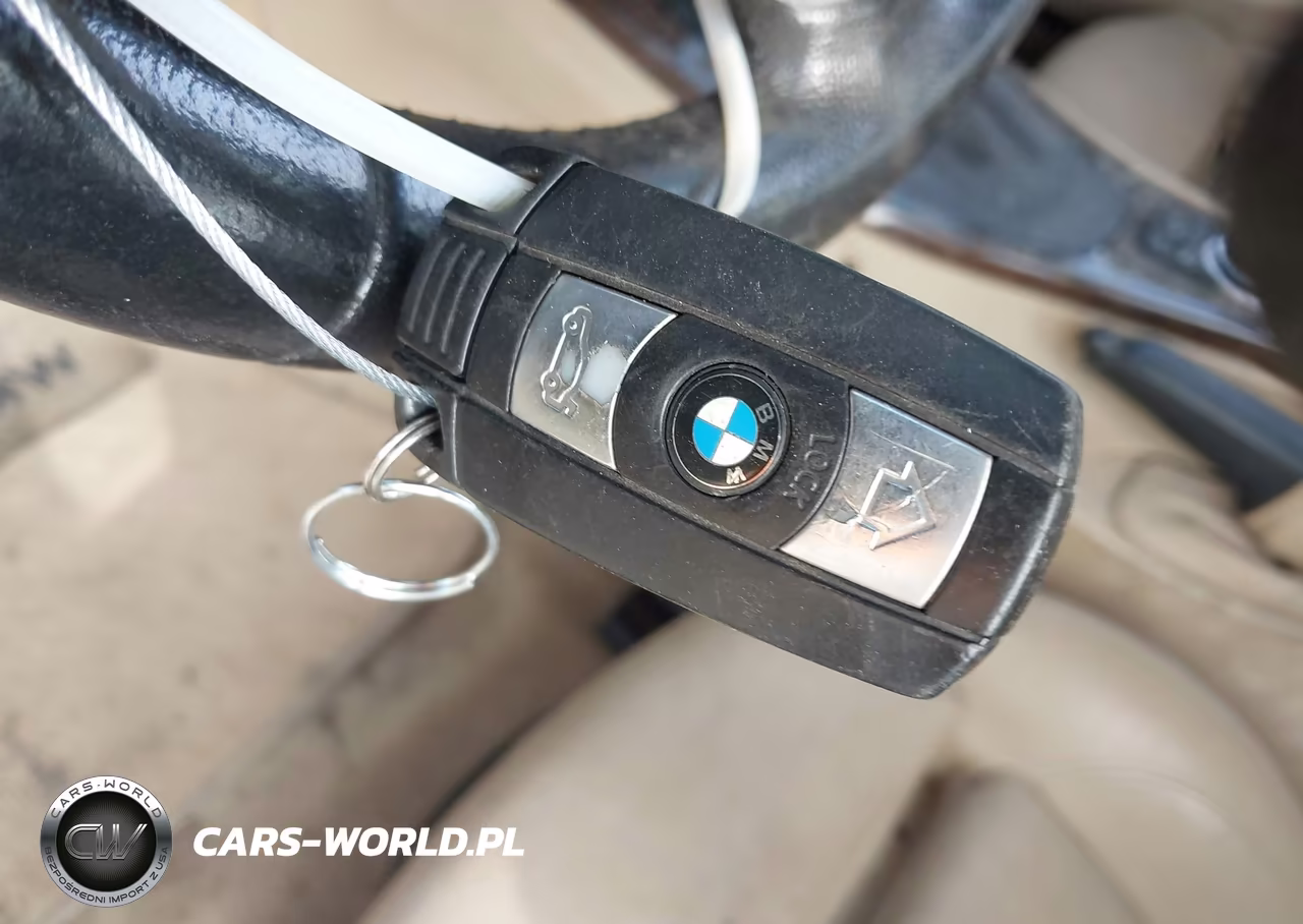 2010 BMW 335D VIN:WBAPN7C51AA779272 - 11