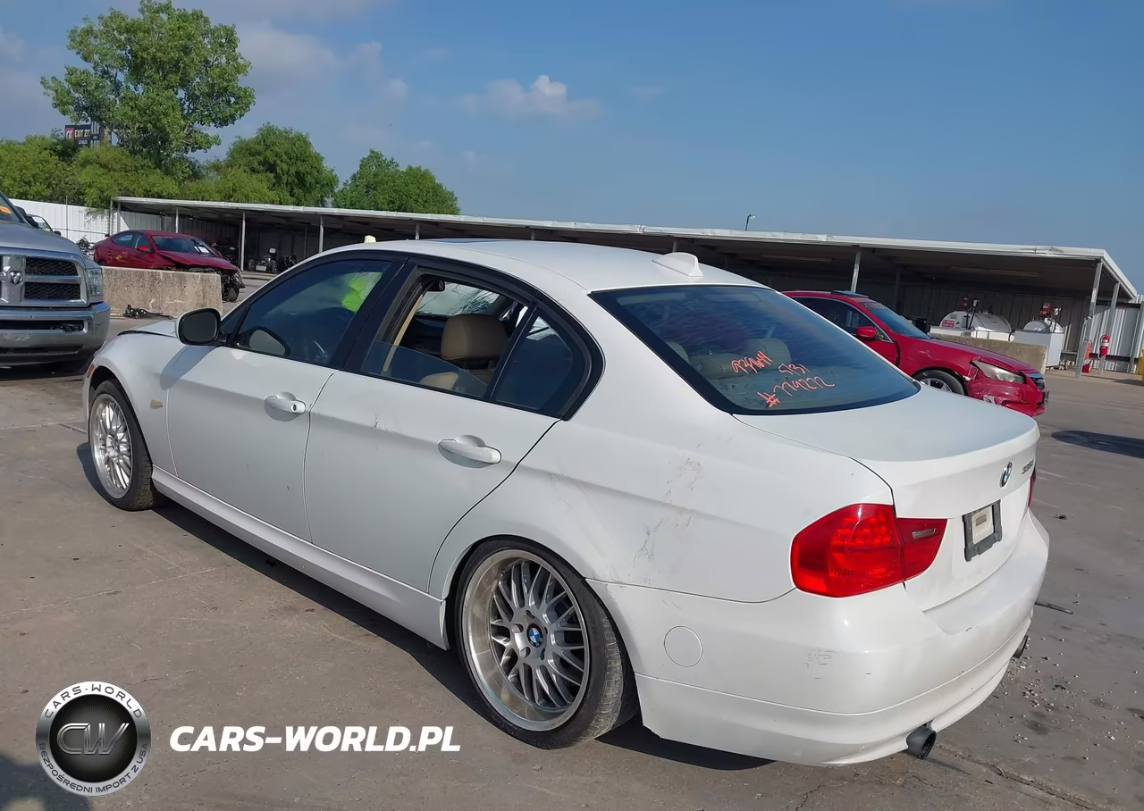 2010 BMW 335D VIN:WBAPN7C51AA779272 - 3