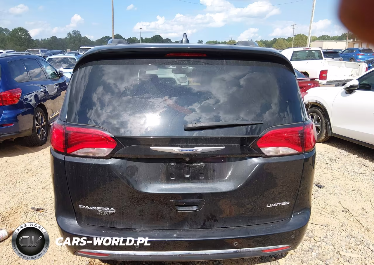 2020 Chrysler Pacifica Limited VIN:2C4RC1GG4LR163140 - 17
