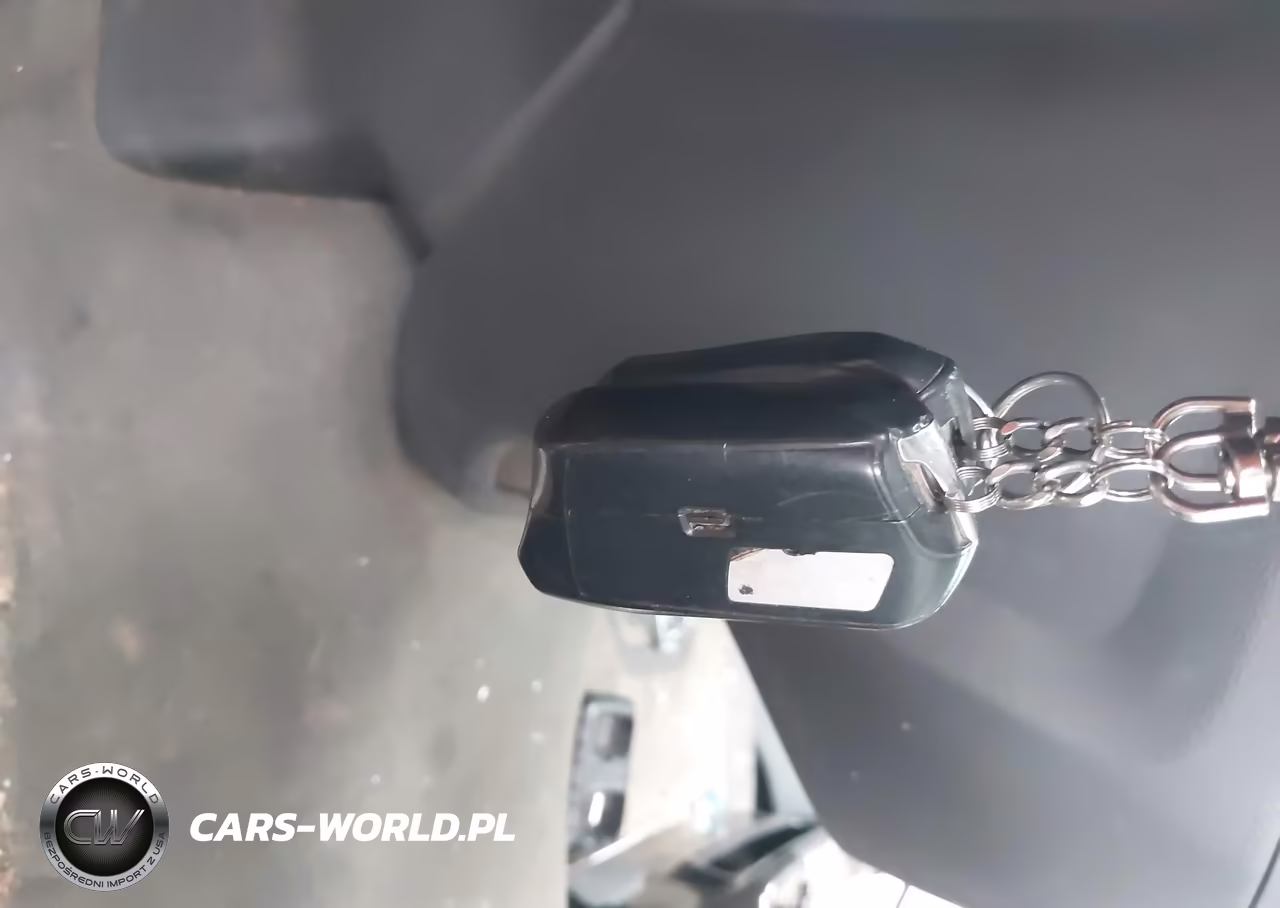 2017 Ford Transit-150 VIN:1FTYE1YM2HKA33759 - 11