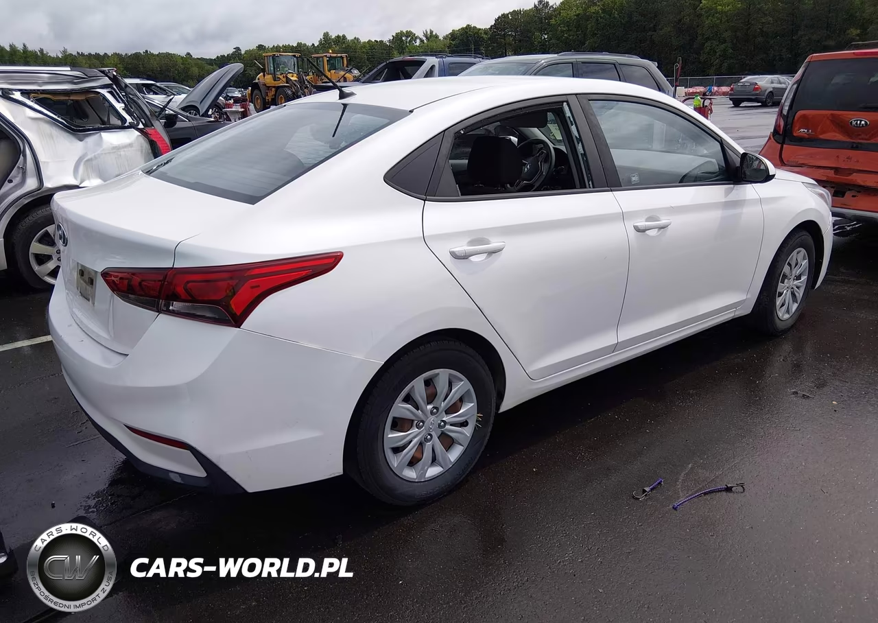 2019 Hyundai Accent Se VIN:3KPC24A35KE056985 - 4