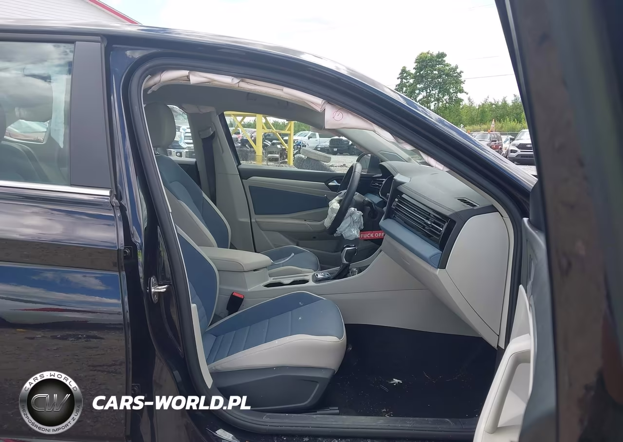 2025 Volkswagen Jetta 1.5T Se VIN:3VW7X7BU9SM004192 - 5