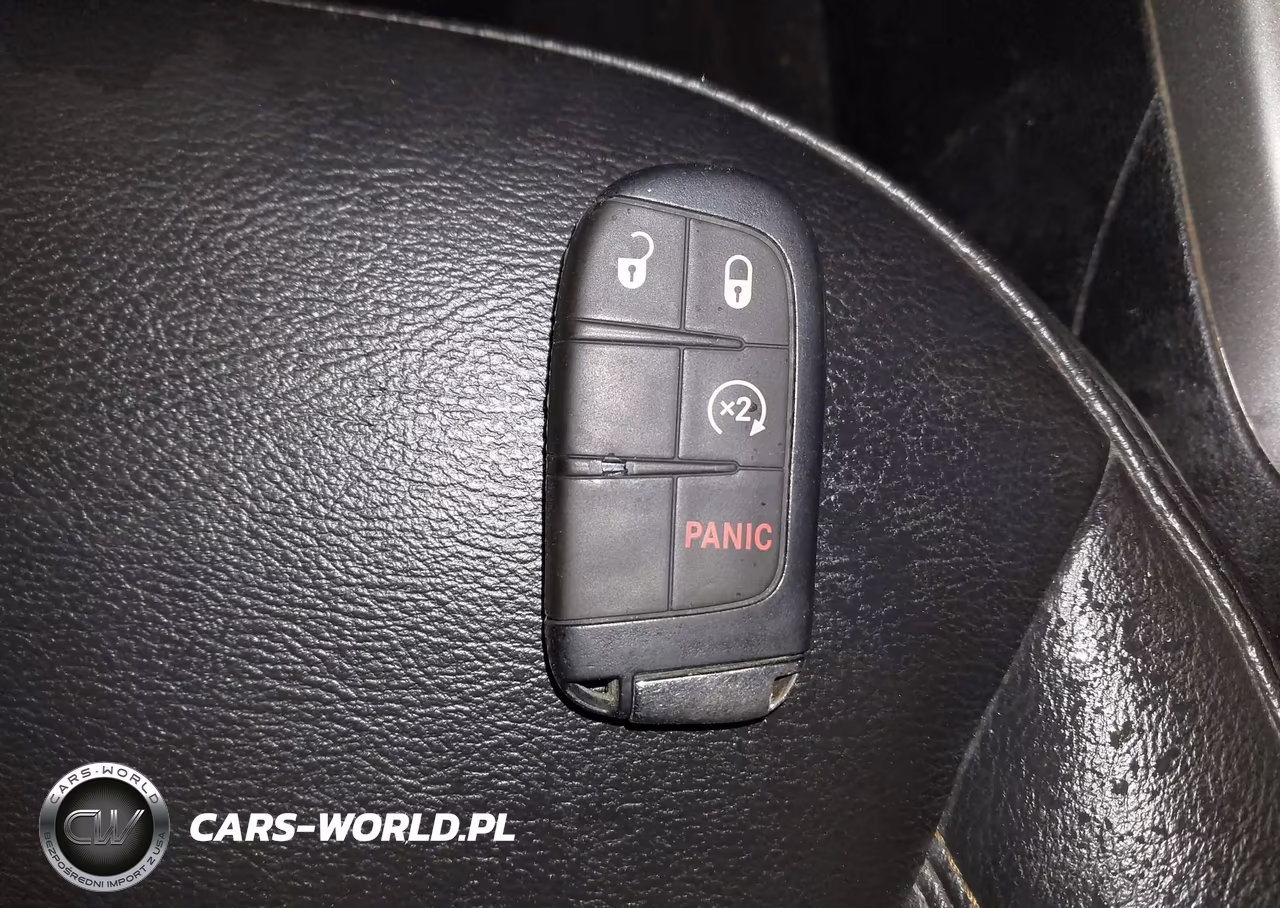 2020 Jeep Compass Latitude 4X4 VIN:3C4NJDBBXLT120291 - 11