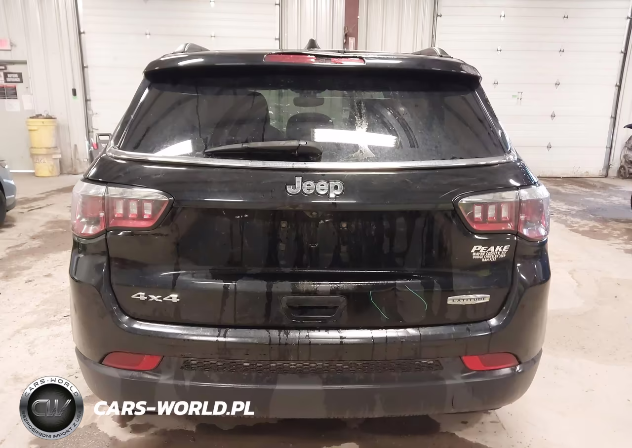 2020 Jeep Compass Latitude 4X4 VIN:3C4NJDBBXLT120291 - 16