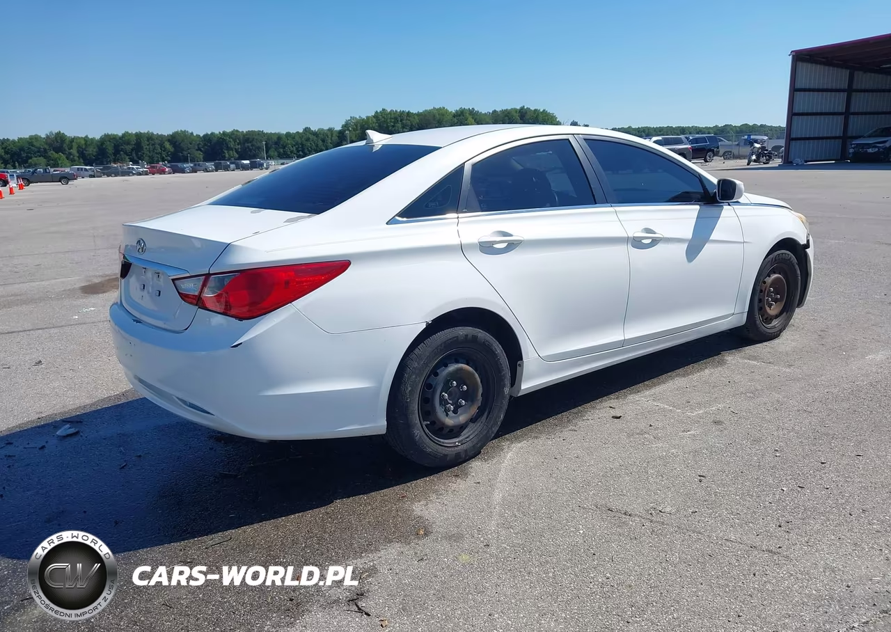 2012 Hyundai Sonata Gls VIN:5NPEB4AC4CH365241 - 4