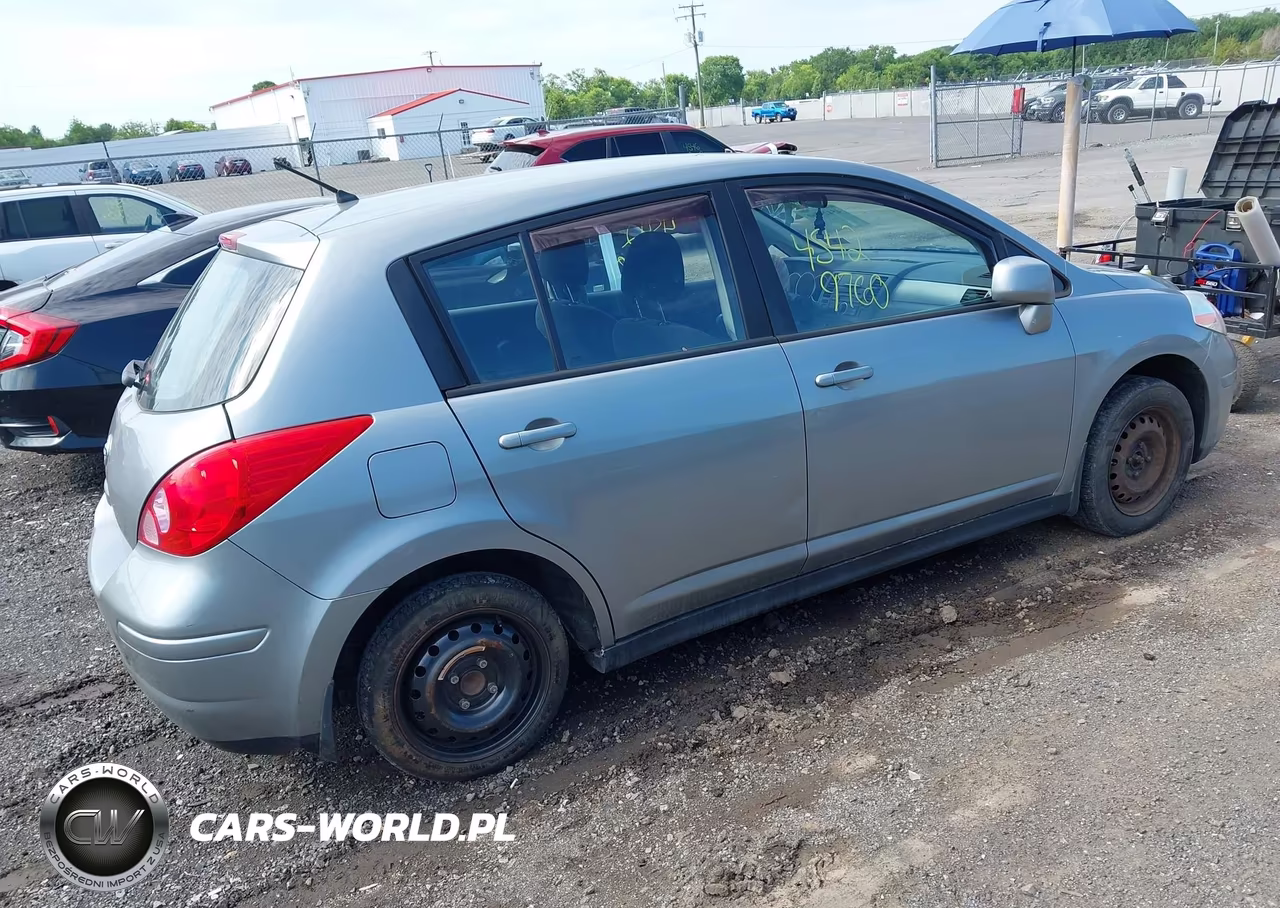 2011 Nissan Versa 1.8S VIN:3N1BC1CP5BL431649 - 4