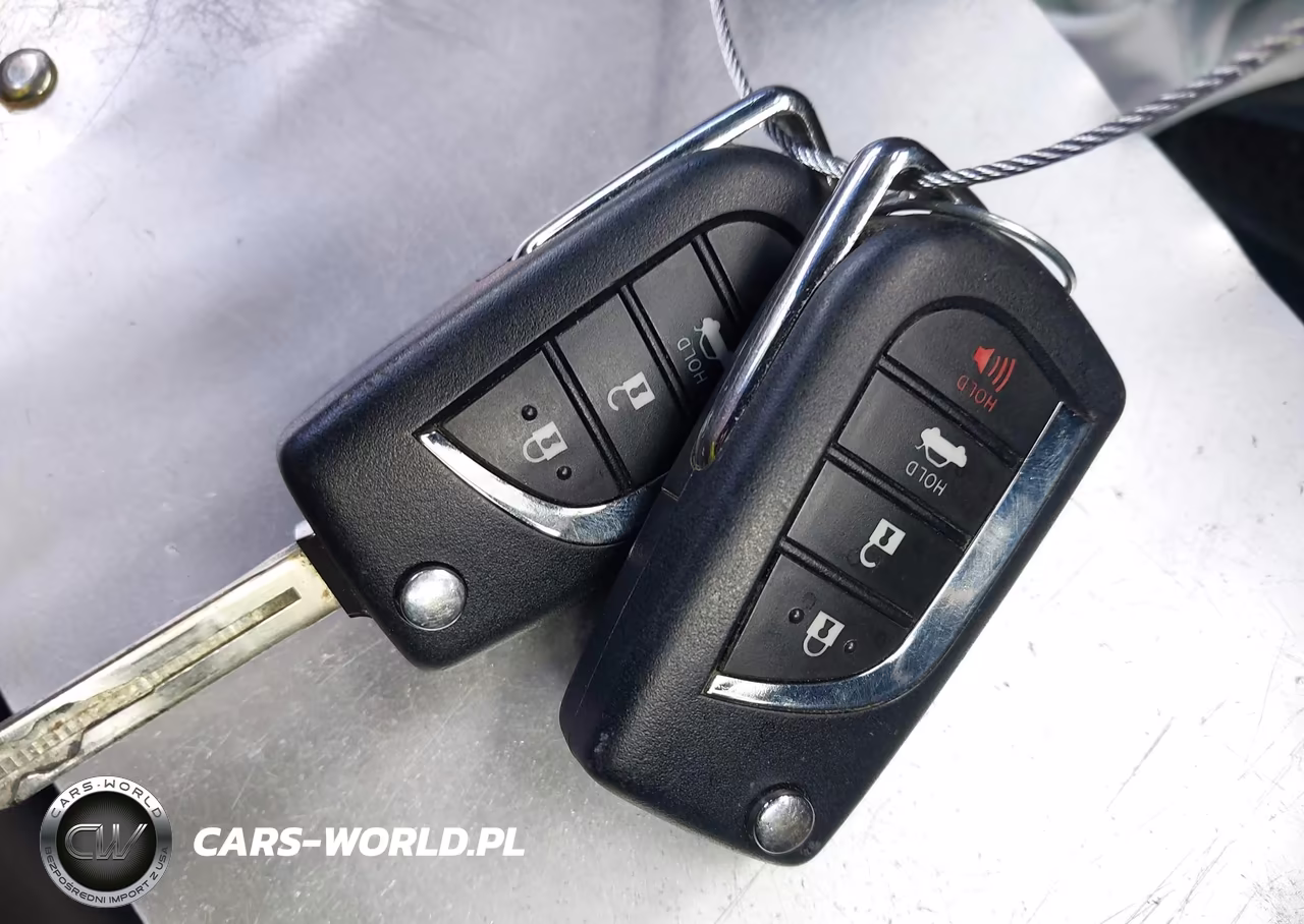 2019 Toyota Camry Le VIN:4T1B11HKXKU843194 - 11