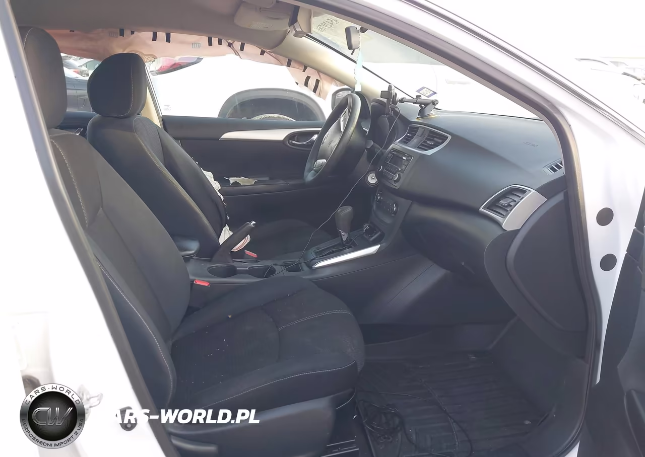 2017 Nissan Sentra S VIN:3N1AB7AP5HY323984 - 5