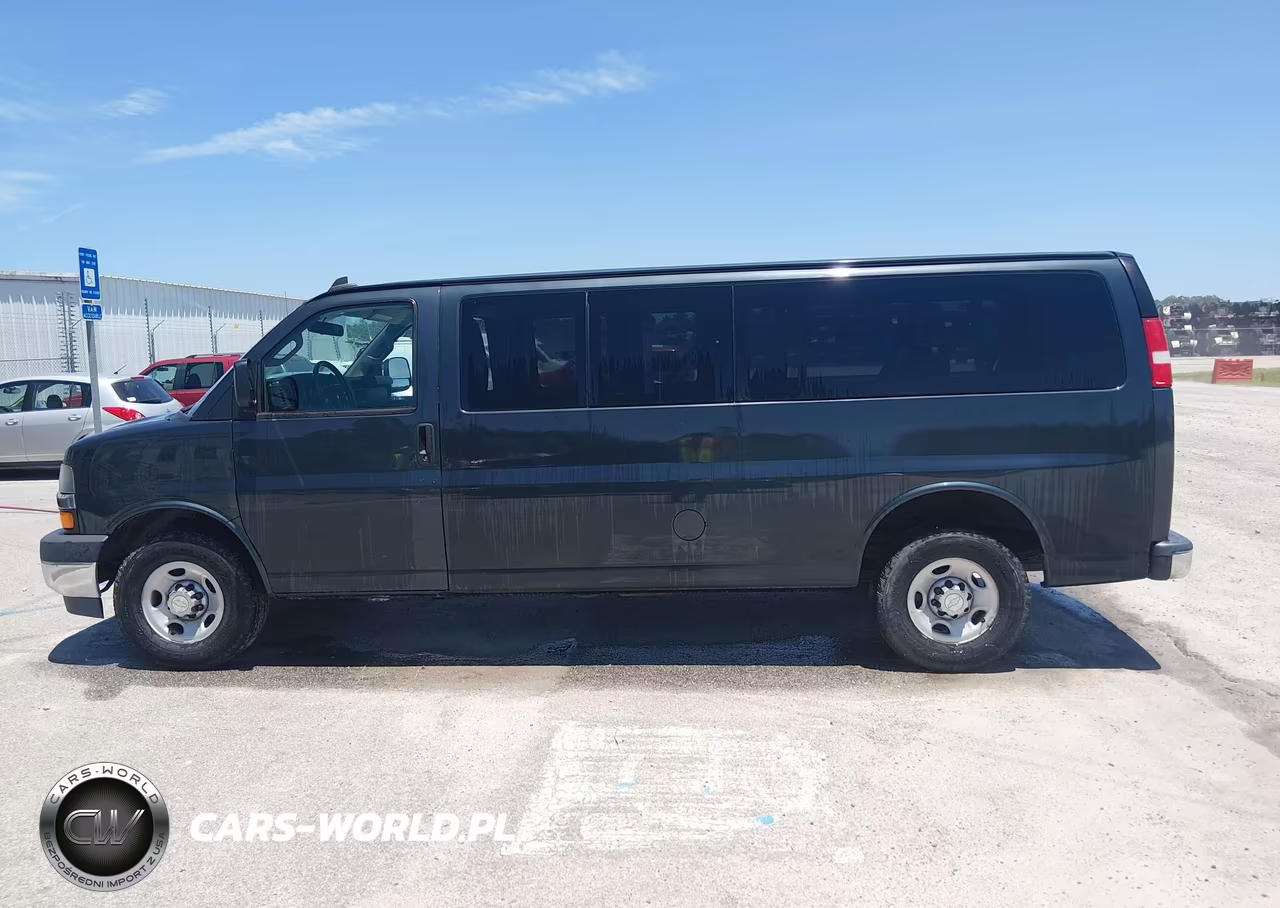 2017 Chevrolet Express 3500 Lt VIN:1GAZGPFFXH1267037 - 14