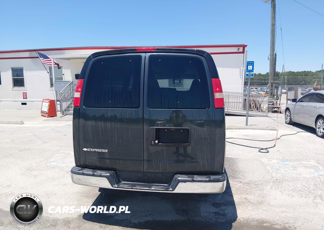 2017 Chevrolet Express 3500 Lt VIN:1GAZGPFFXH1267037 - 16