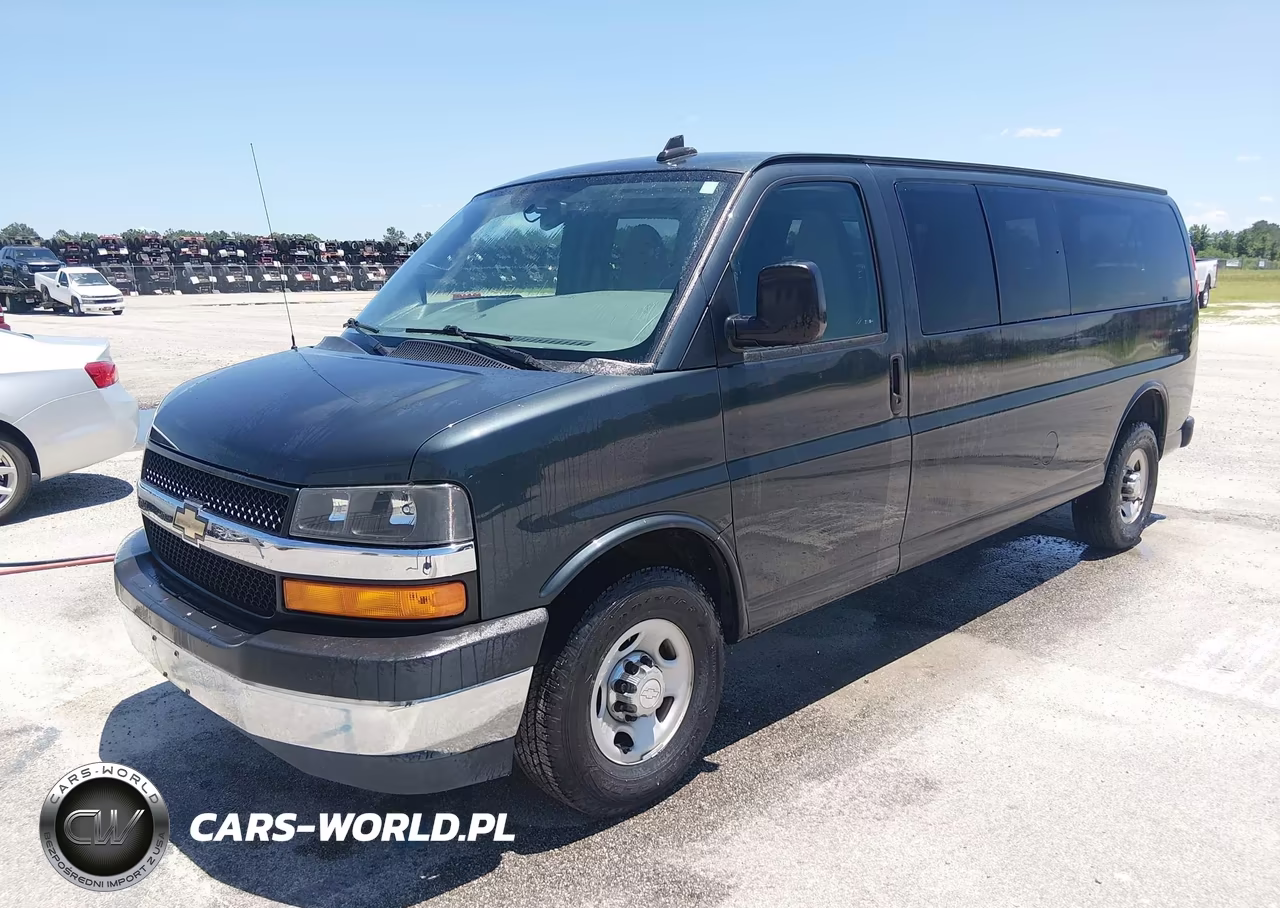 2017 Chevrolet Express 3500 Lt VIN:1GAZGPFFXH1267037 - 2