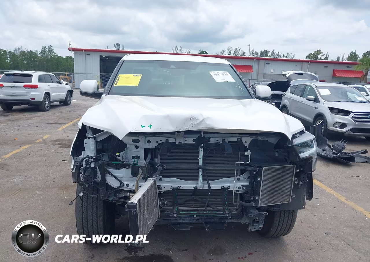 2025 Toyota Tundra Limited VIN:5TFJA5DB7SX290581 - 6