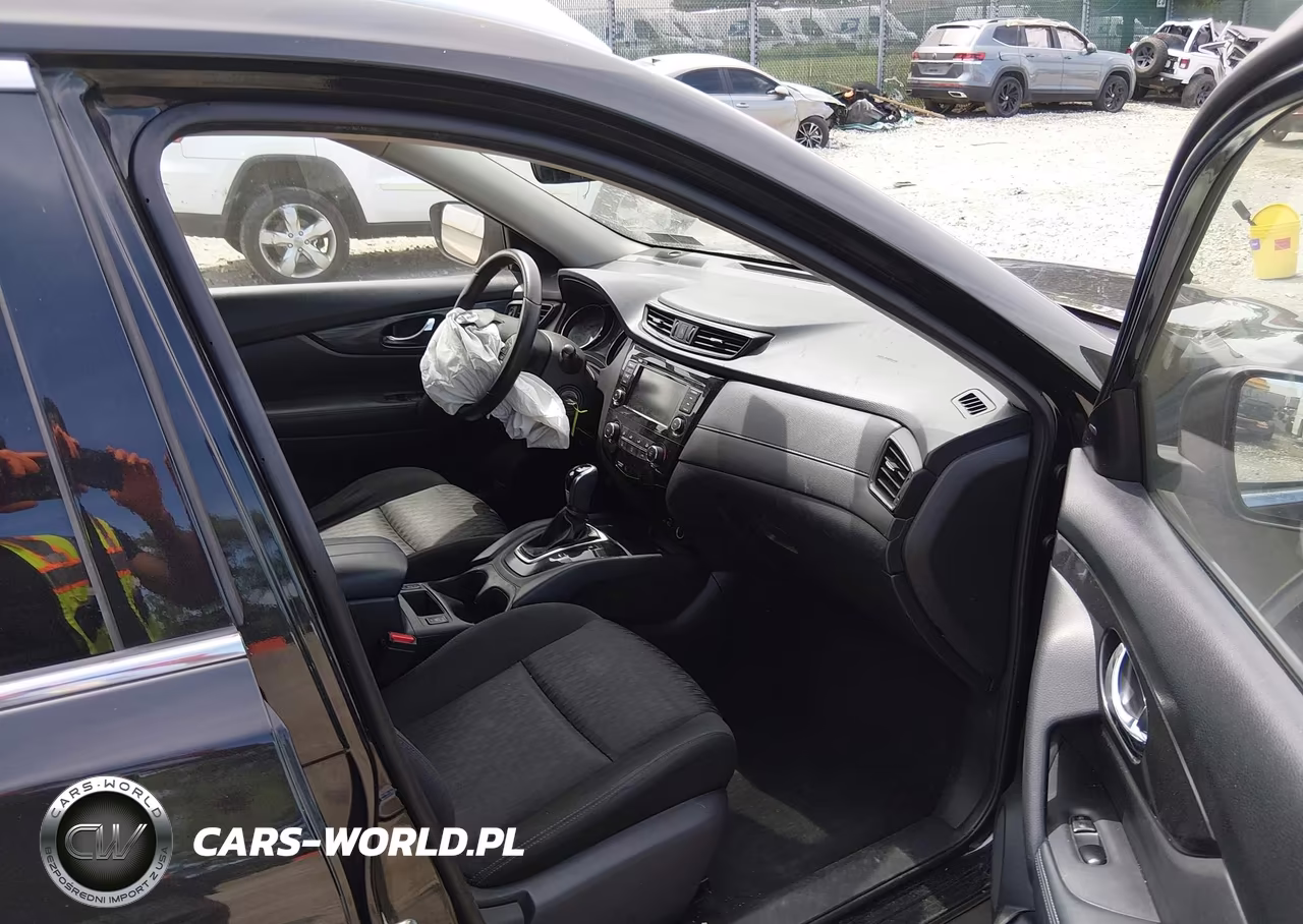 2019 Nissan Rogue S VIN:KNMAT2MV5KP524297 - 5