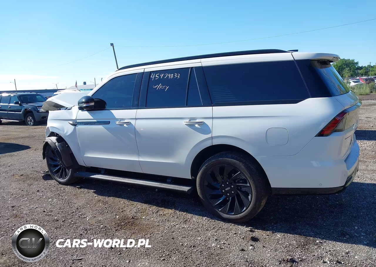 2025 Lincoln Navigator Reserve VIN:5LMJJ2LGXSEL01265 - 14