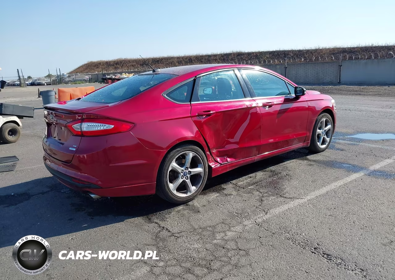 2013 Ford Fusion Se VIN:3FA6P0HR8DR157098 - 4