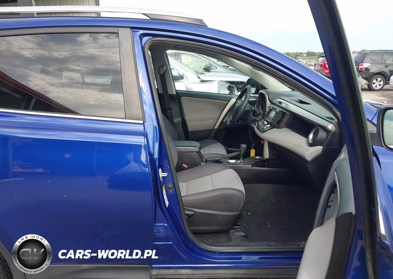 2014 Toyota Rav4 Xle VIN:2T3RFREV4EW210067 - 5