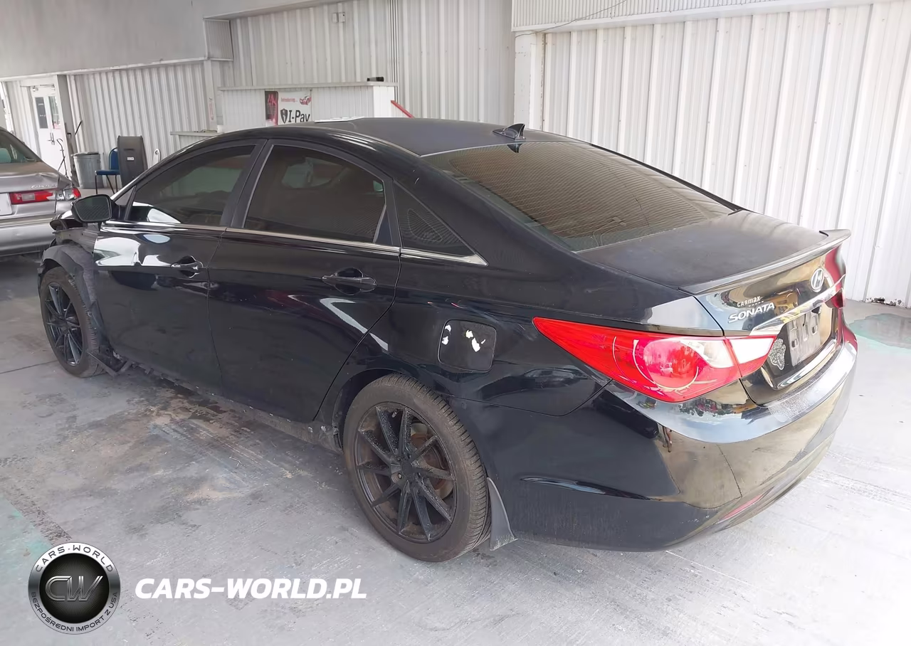 2013 Hyundai Sonata Gls VIN:5NPEB4AC4DH540718 - 3