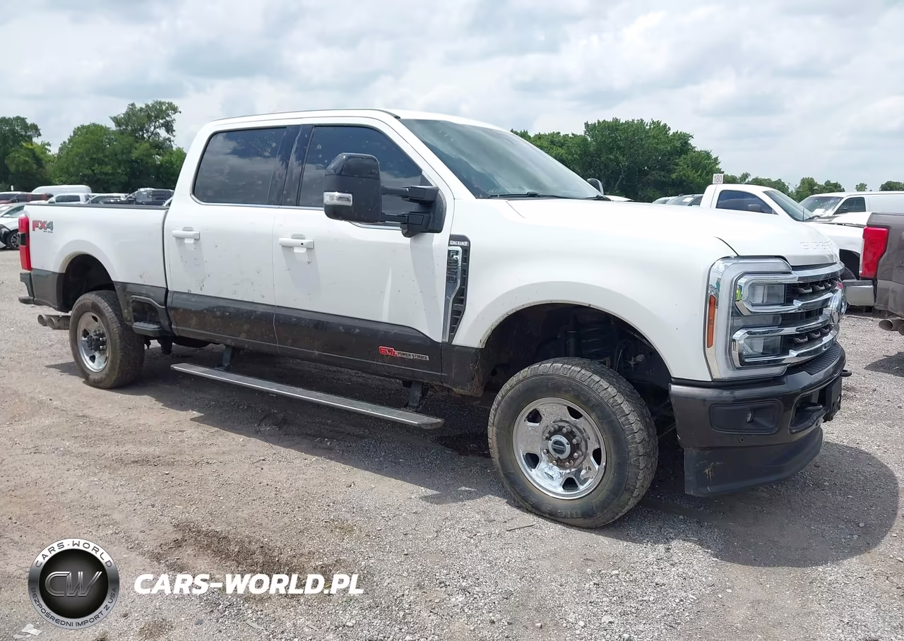 2025 Ford F-250 King Ranch – zdjęcie 1 z 15