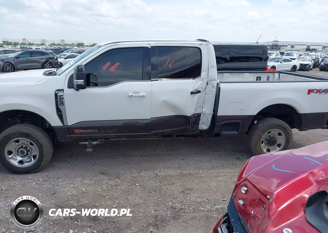 2025 Ford F-250 King Ranch VIN:1FT8W2BM1SED52930 - 14