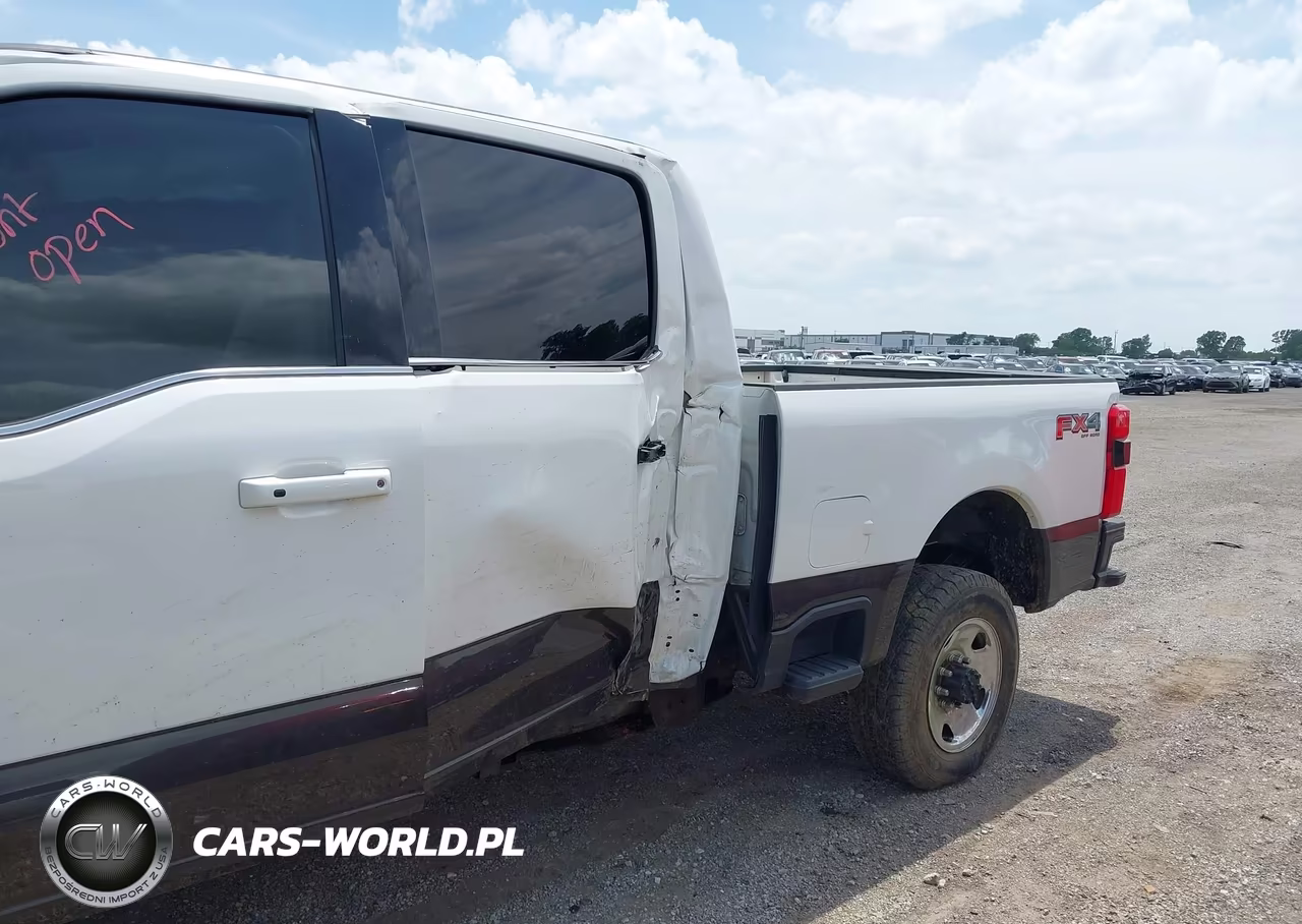 2025 Ford F-250 King Ranch VIN:1FT8W2BM1SED52930 - 6