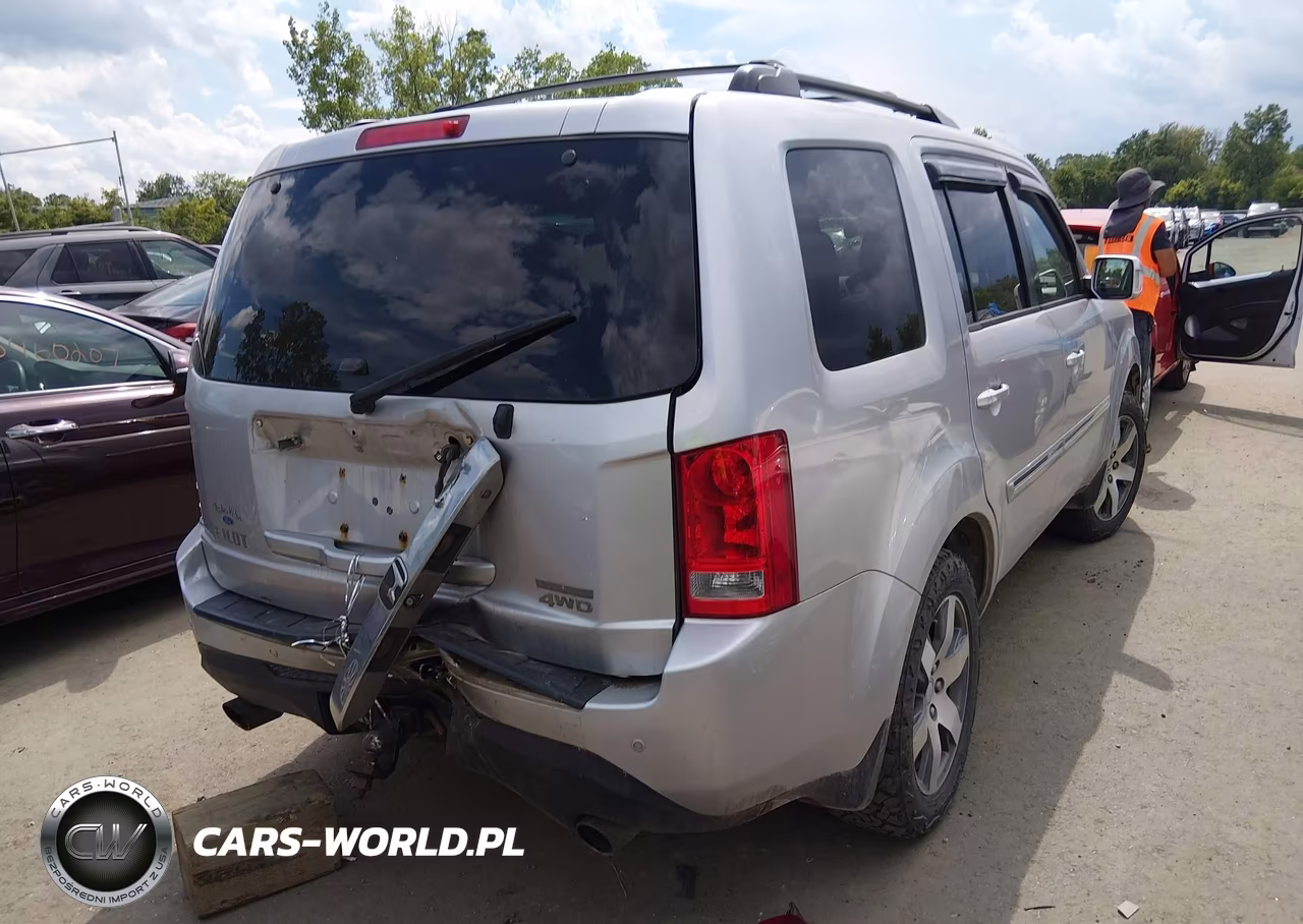2014 Honda Pilot Touring VIN:5FNYF4H98EB044476 - 4