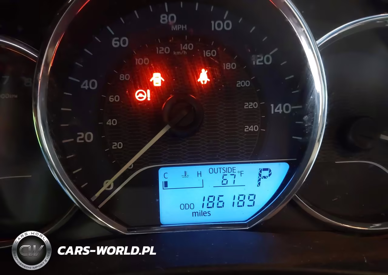 2016 Toyota Corolla Le VIN:2T1BURHE4GC572013 - 16