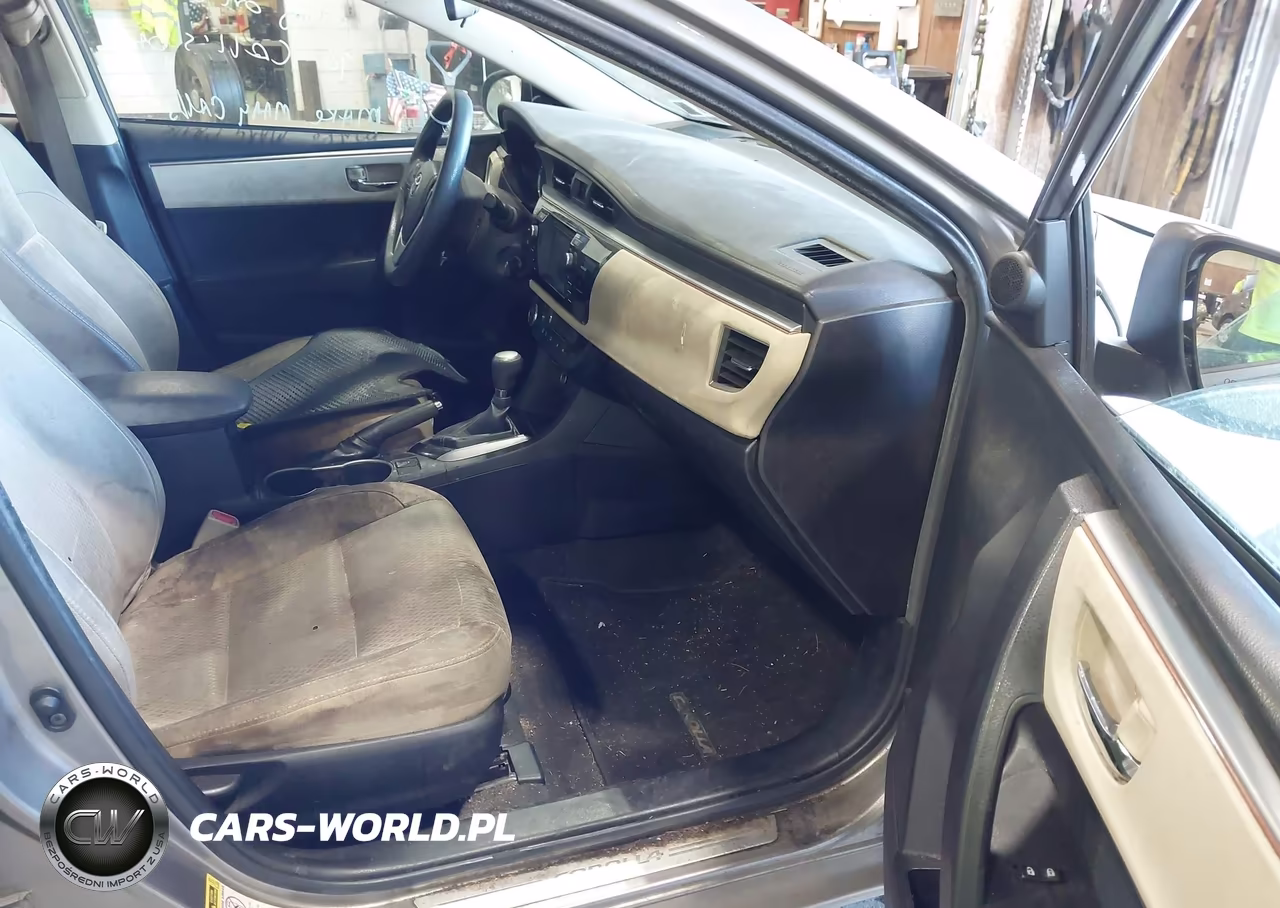 2016 Toyota Corolla Le VIN:2T1BURHE4GC572013 - 5
