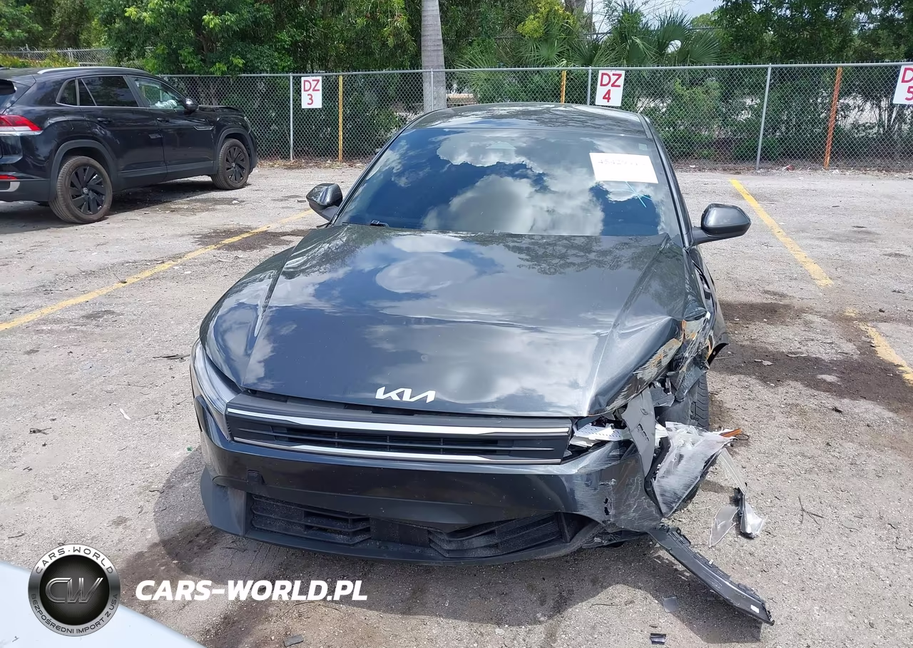 2025 Kia K4 Lxs VIN:3KPFT4DE6SE133466 - 12