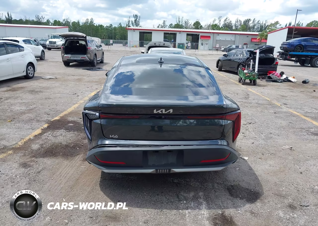 2025 Kia K4 Lxs VIN:3KPFT4DE6SE133466 - 16