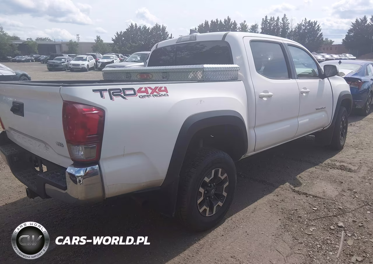 2017 Toyota Tacoma Trd Off Road VIN:3TMCZ5AN6HM057757 - 4
