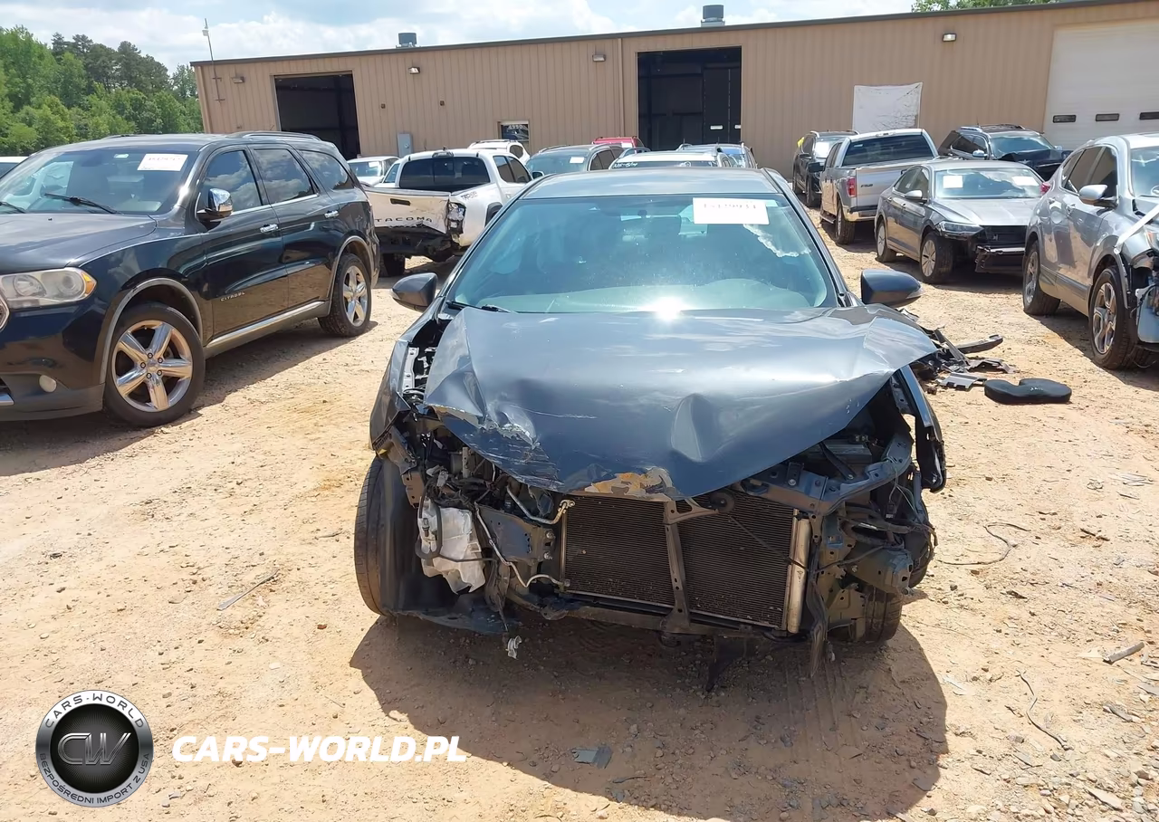 2015 Toyota Corolla S Plus VIN:5YFBURHE9FP324676 - 13