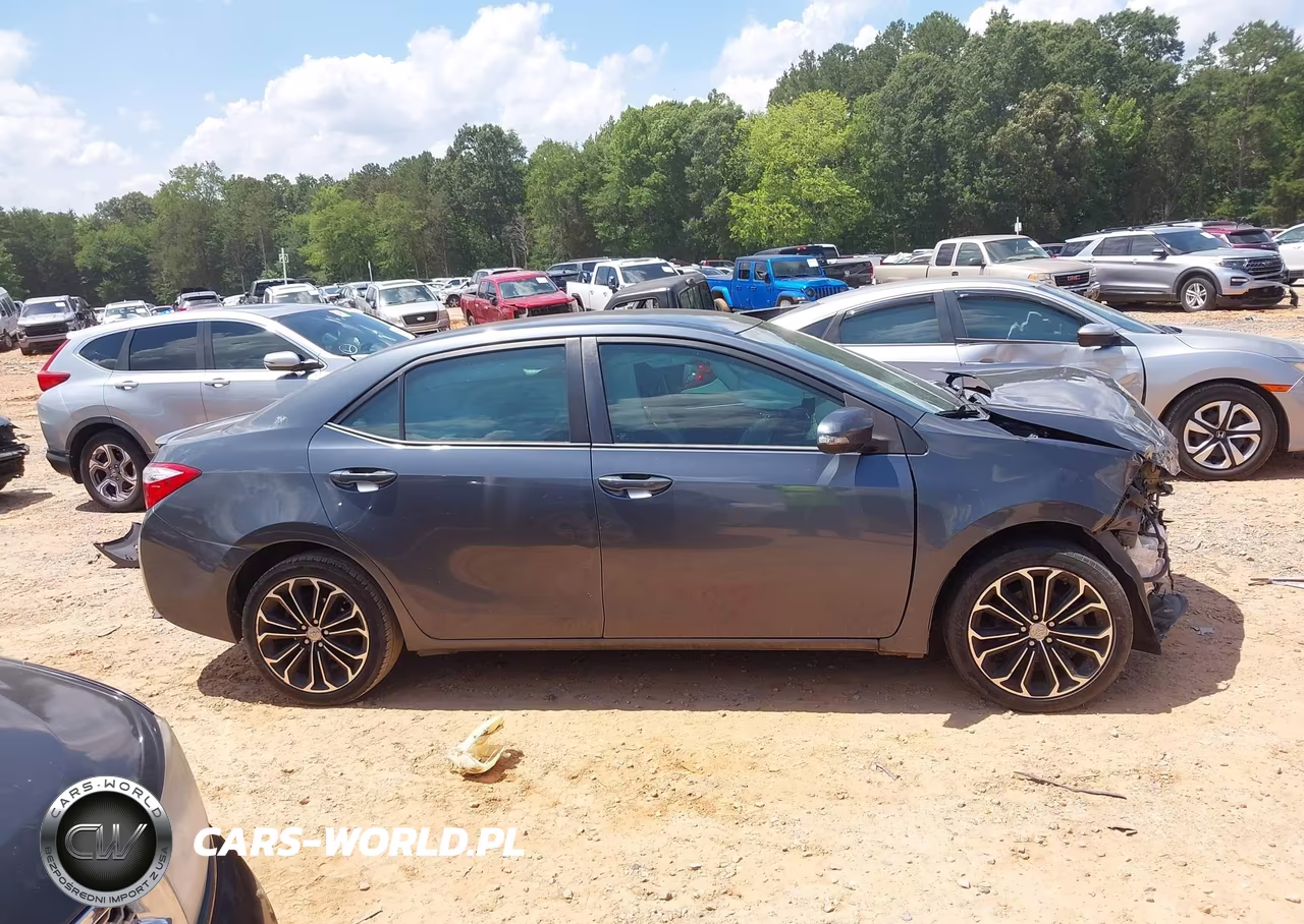 2015 Toyota Corolla S Plus VIN:5YFBURHE9FP324676 - 14