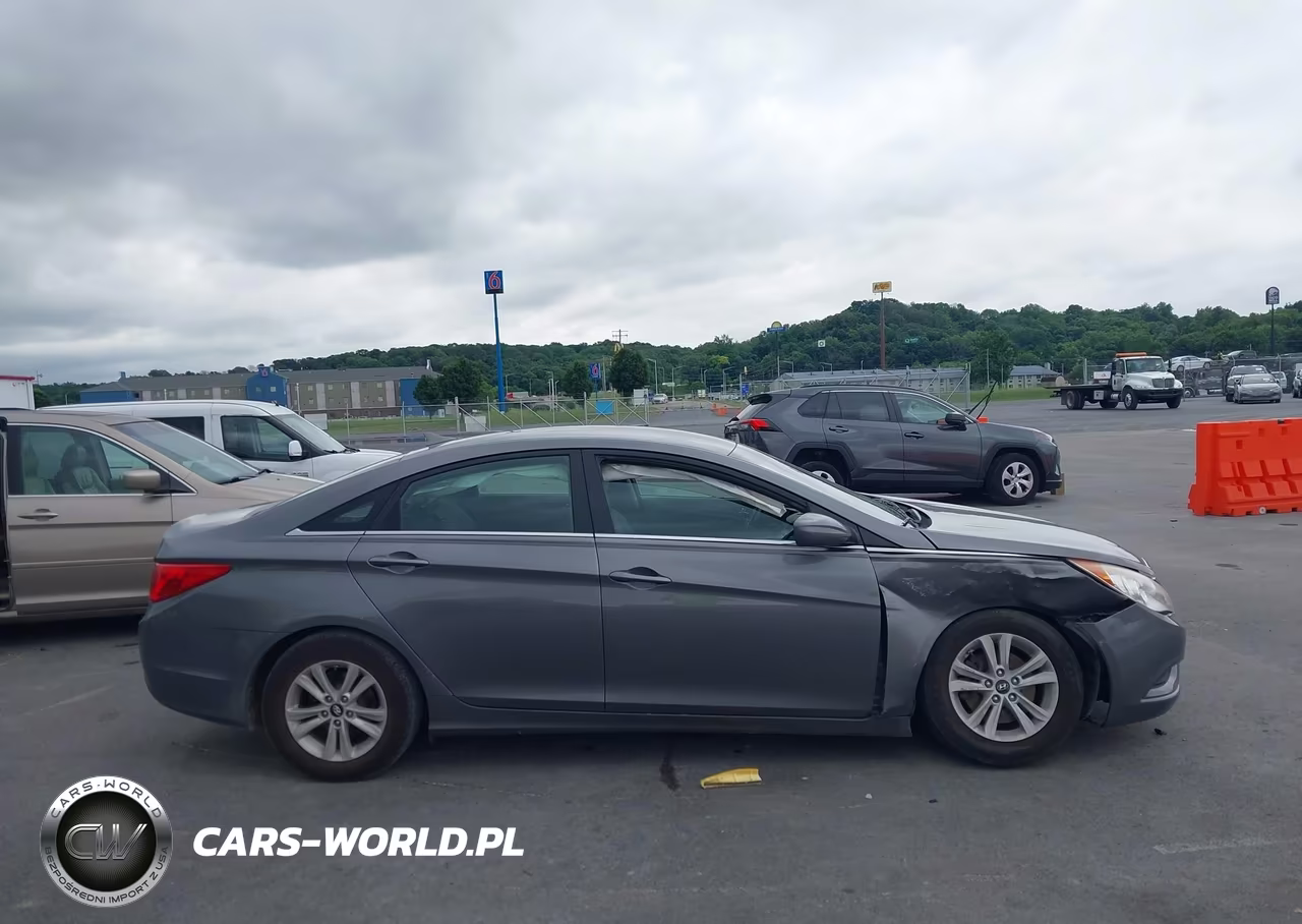 2011 Hyundai Sonata Gls VIN:5NPEB4AC5BH278611 - 10