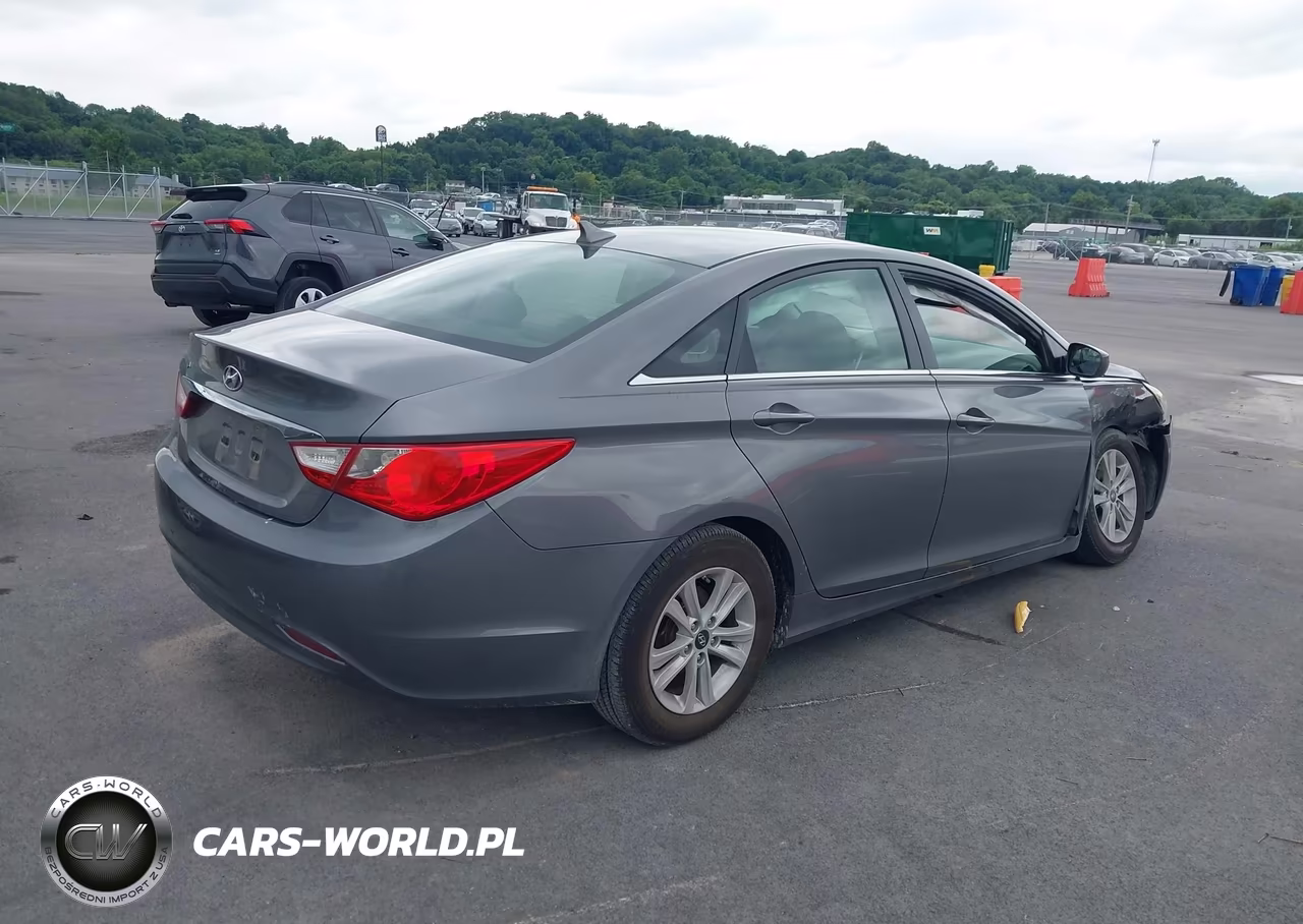 2011 Hyundai Sonata Gls VIN:5NPEB4AC5BH278611 - 3