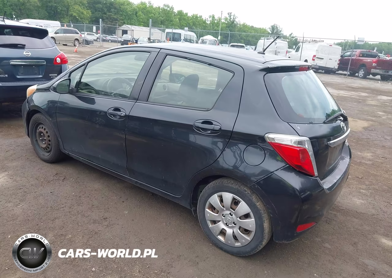 2013 Toyota Yaris Le VIN:JTDKTUD35DD567203 - 3