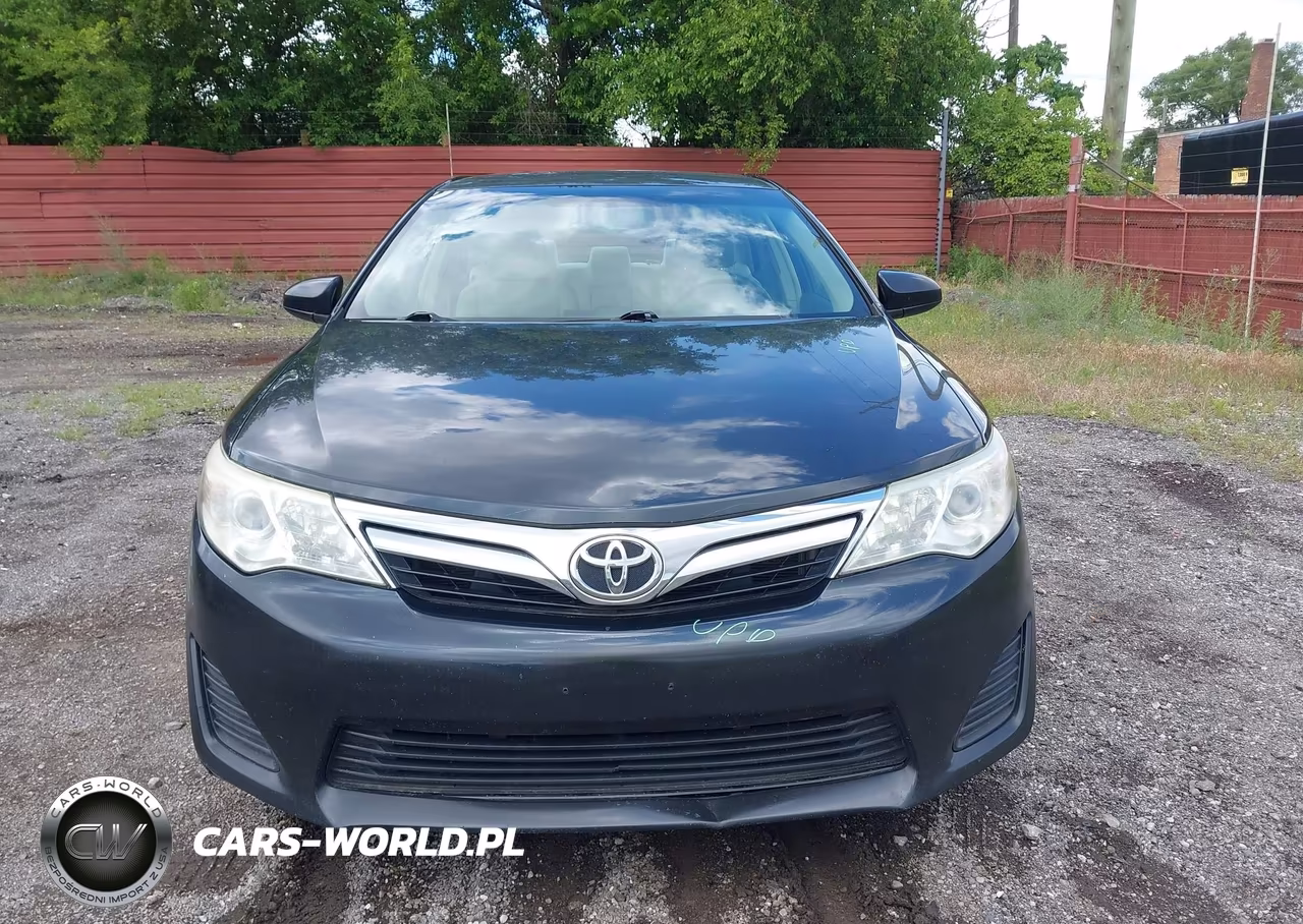 2012 Toyota Camry Le VIN:4T1BF1FK4CU018516 - 12