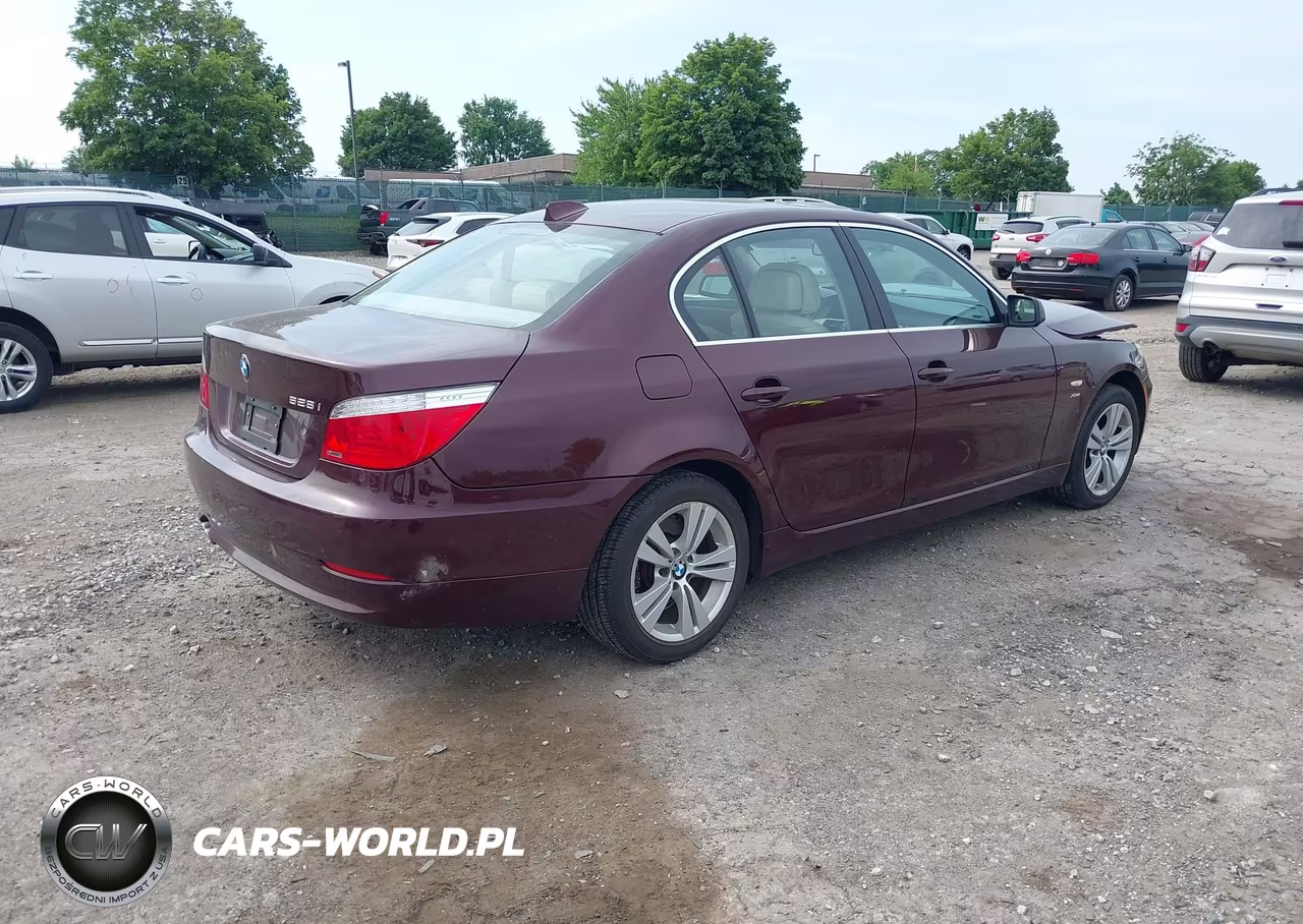 2009 BMW 528I xDrive VIN:WBANV13569C153351 - 4